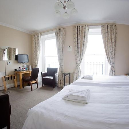 Belgrave House Hotel Абъристуит Екстериор снимка