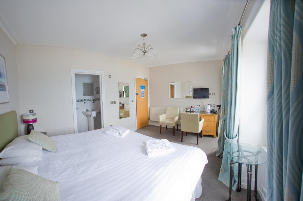 Belgrave House Hotel Абъристуит Екстериор снимка
